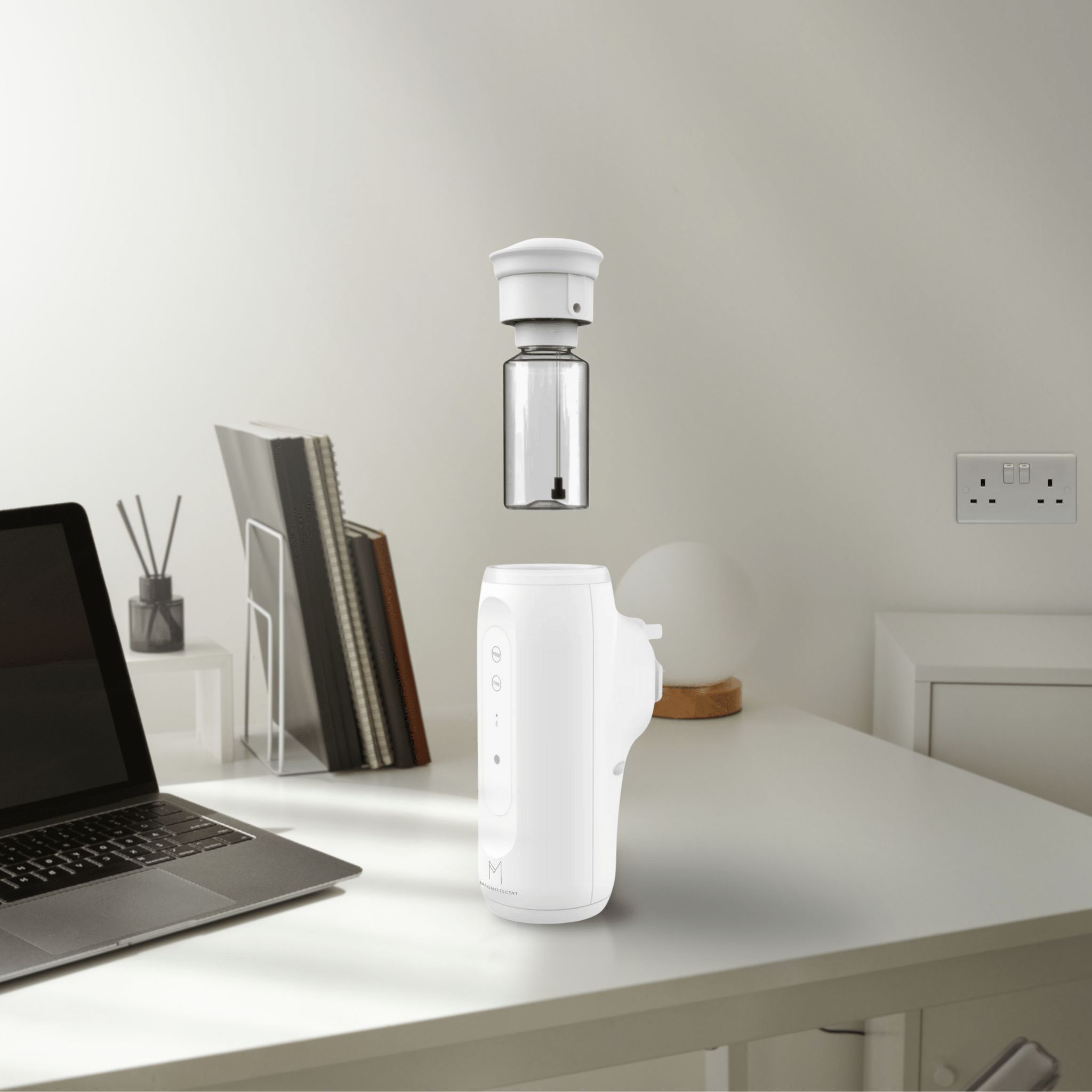 ZenPlug – The Smart, Waterless Plug - In Diffuser - Magnifiscent