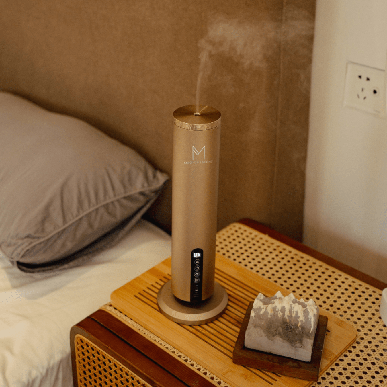 LumaMax Luxury Hotel Bundle - Magnifiscent